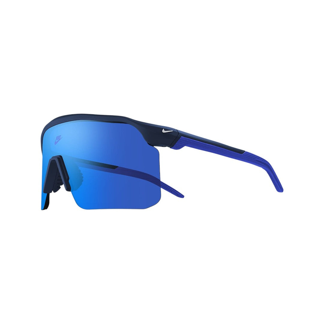 NIKE_EXPEDITION_SHIELD_1_-Photoroom.jpg