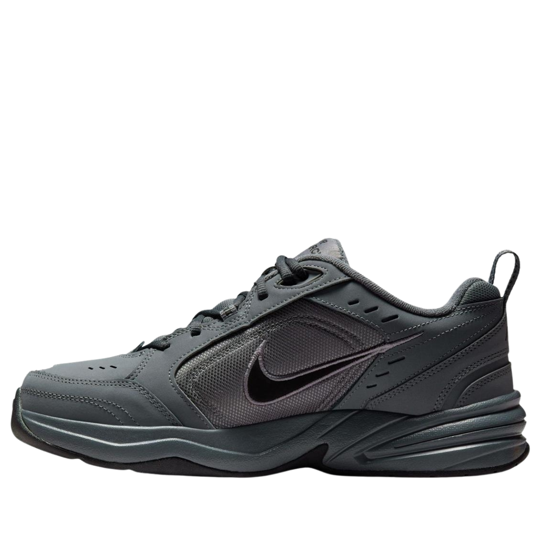 NIKE AIR MONARCH IV