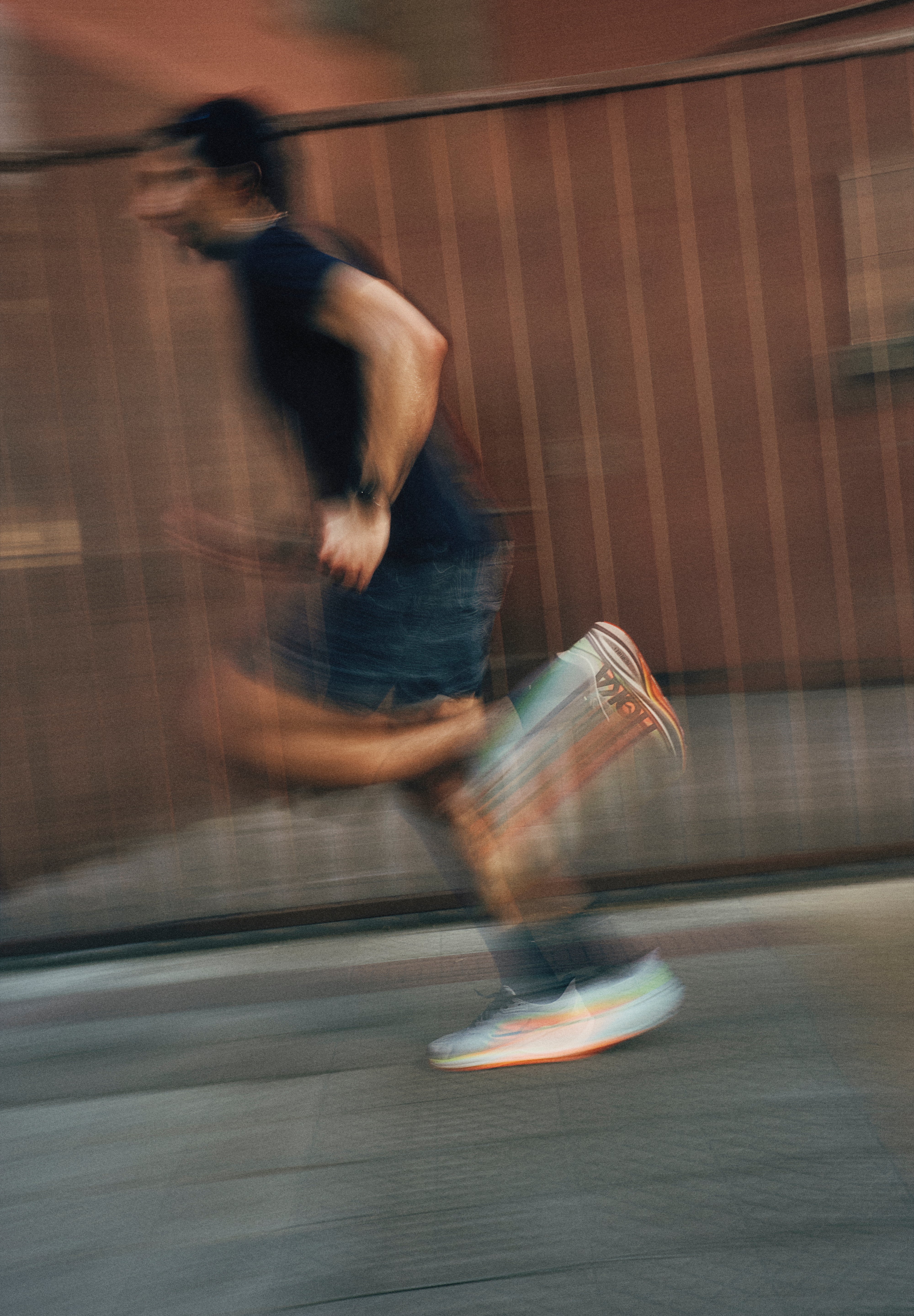 HOKA_F26_CLIFTONPRO_EJERCITO_1036_RGB.jpg