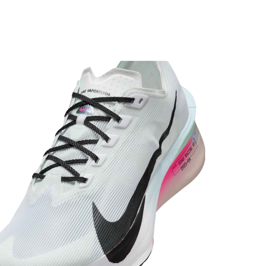 NIKE VAPORFLY 4