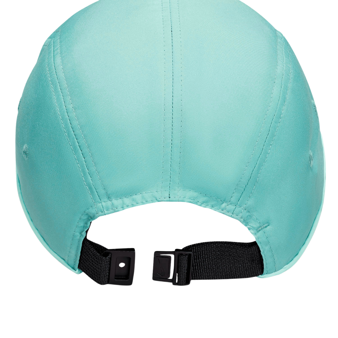 CAPPELLO NIKE FLY RUNNING DRI-FIT