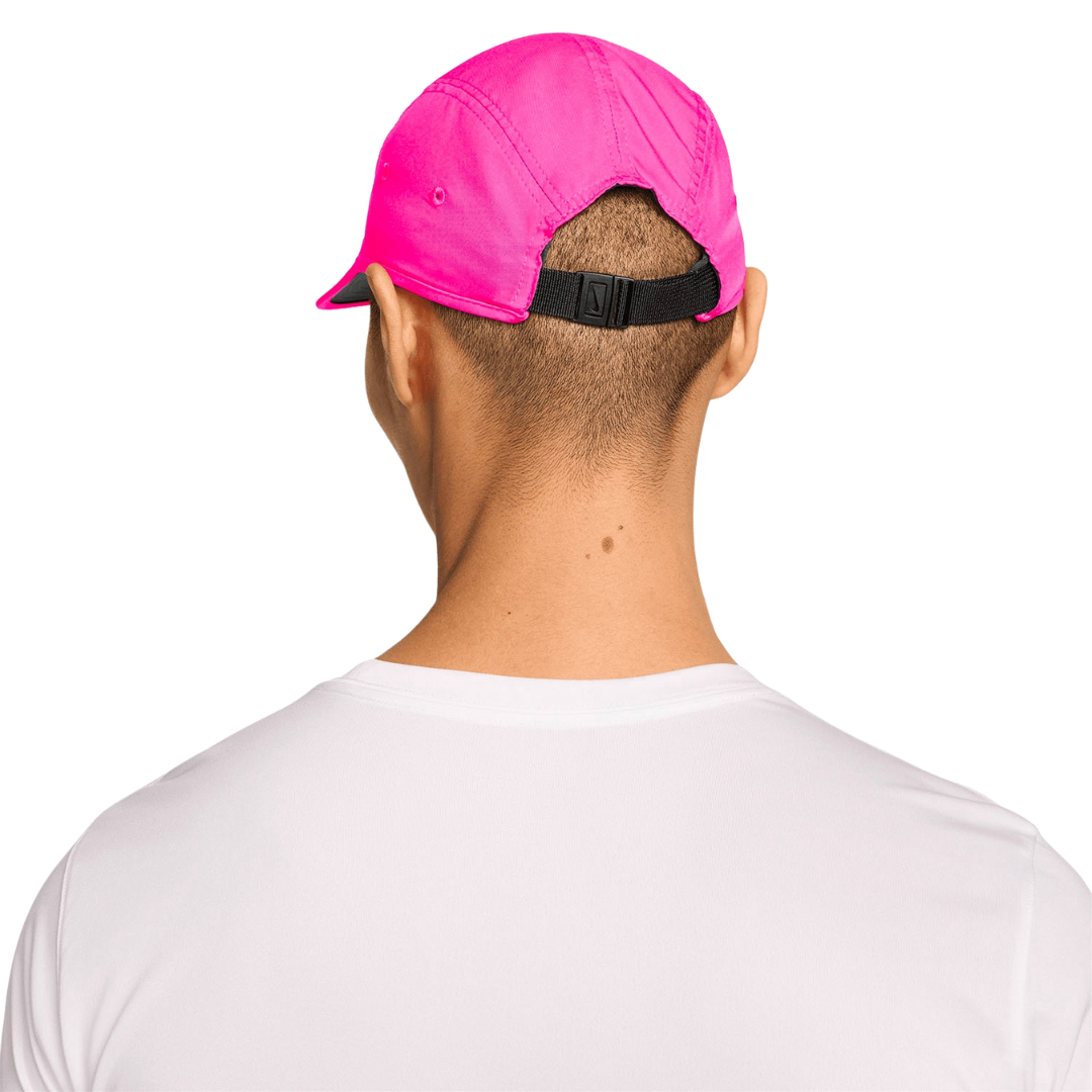 CAPPELLO NIKE FLY RUNNING DRI-FIT