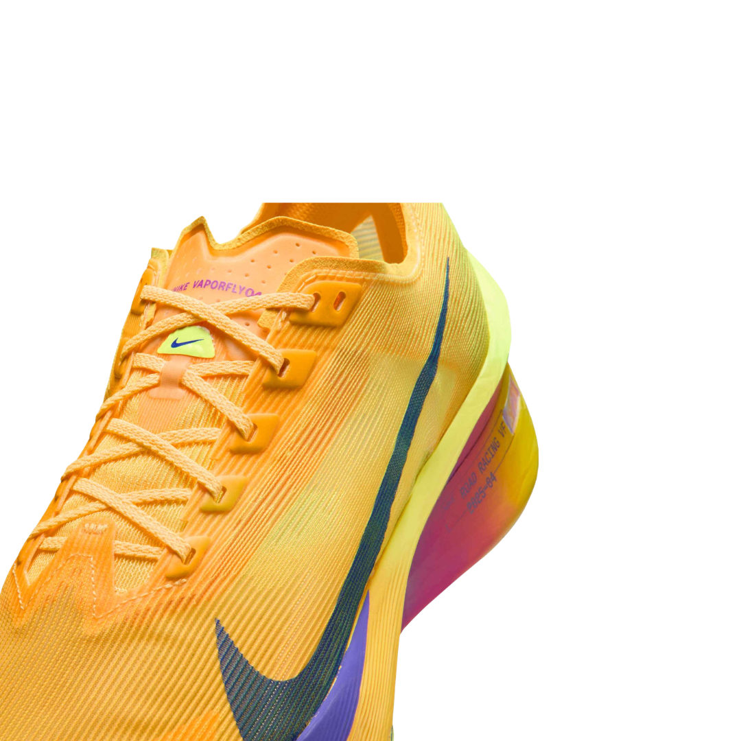 NIKE VAPORFLY 4