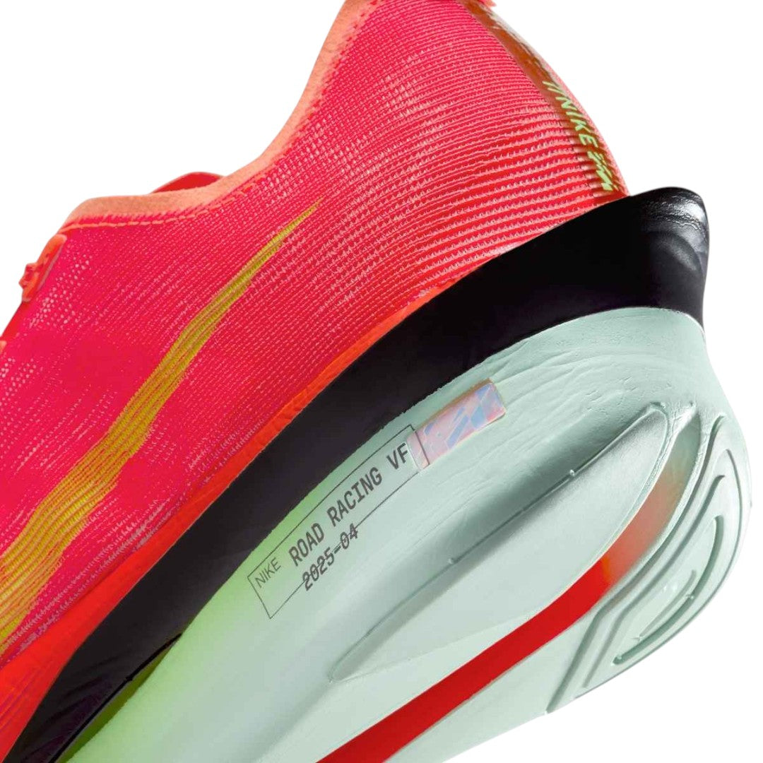 NIKE VAPORFLY 4